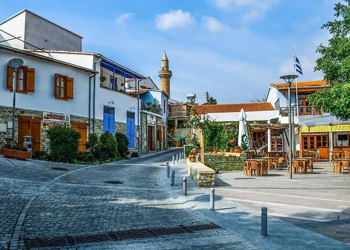 Venkovský dům Square - With Access To Shared Pool 3 Minutes Walk